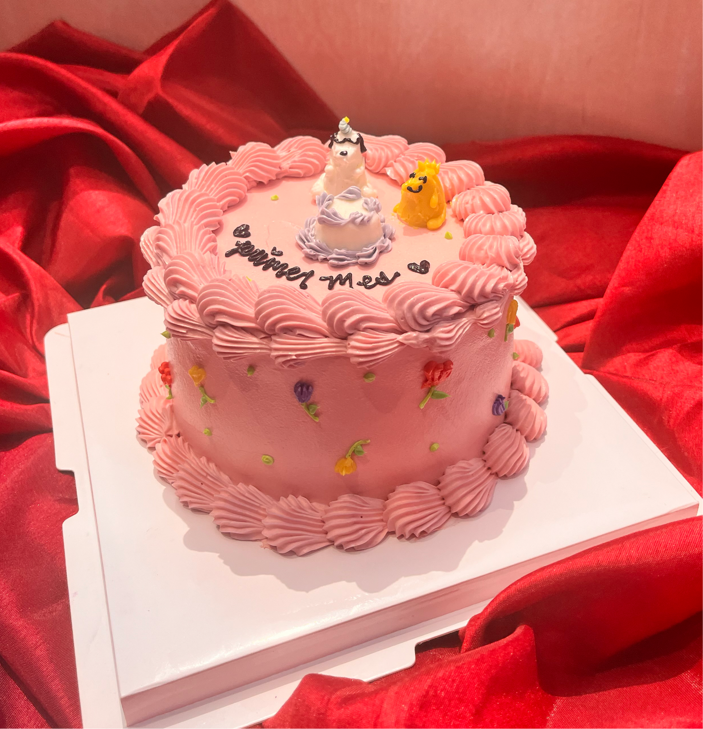 SNOOPY CAKE