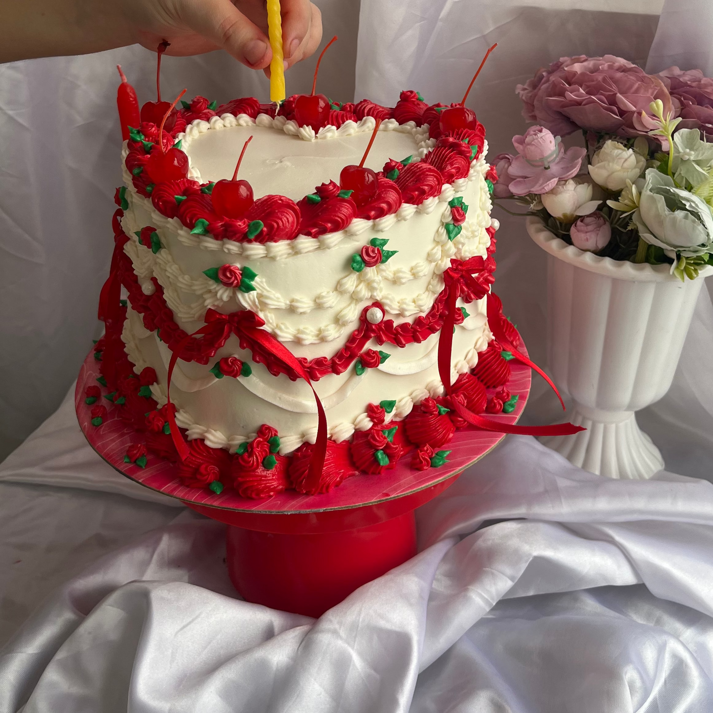 Vintage Valentines Cake
